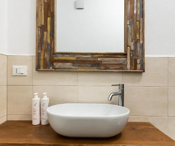 Largo Molina Iii By Wonderful Italy Apartmán *